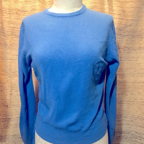 Hickory house vintage sweater